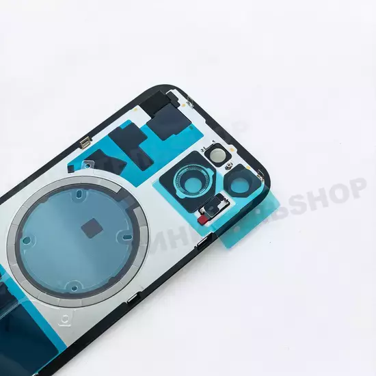 Задняя крышка iPhone 15 (Green)