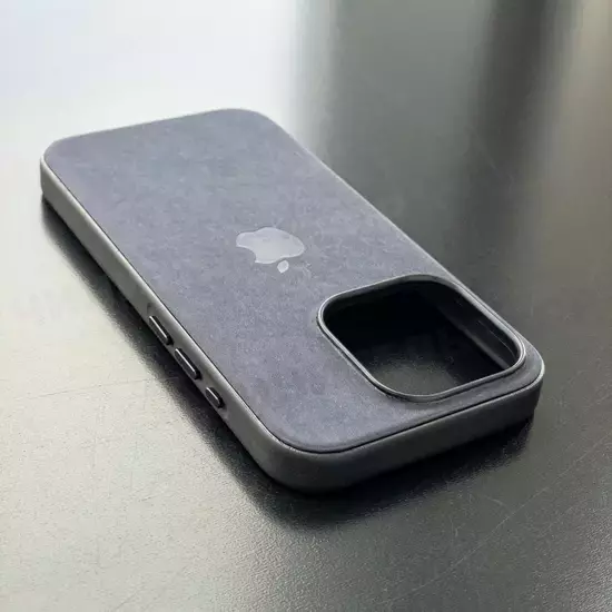 Чехол iPhone 15 Pro FineWoven Case (MagSafe) Black