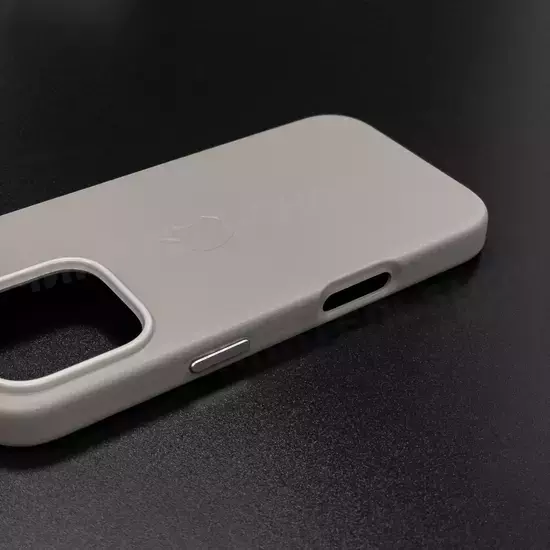 Чехол iPhone 16 Pro Leather Case (MagSafe) Taupe